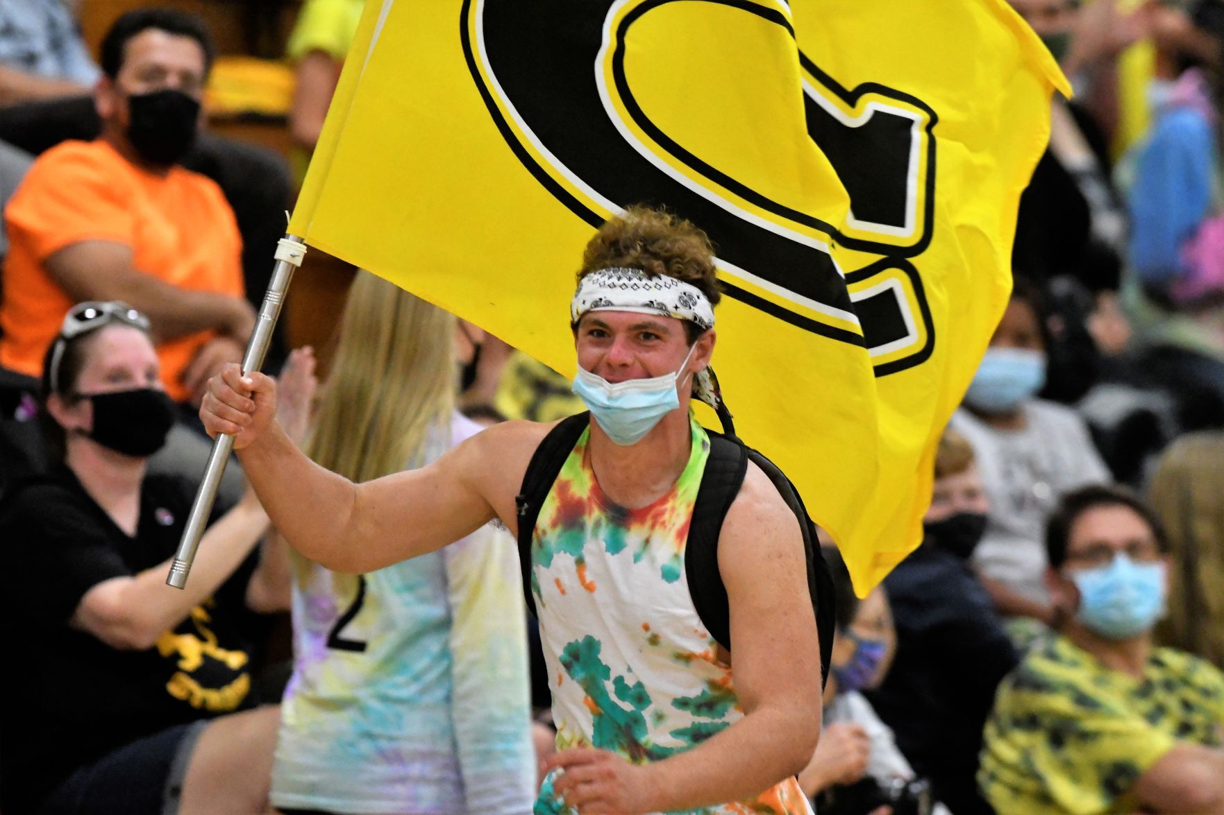 093021 LHS CHS VBALL 10.JPG